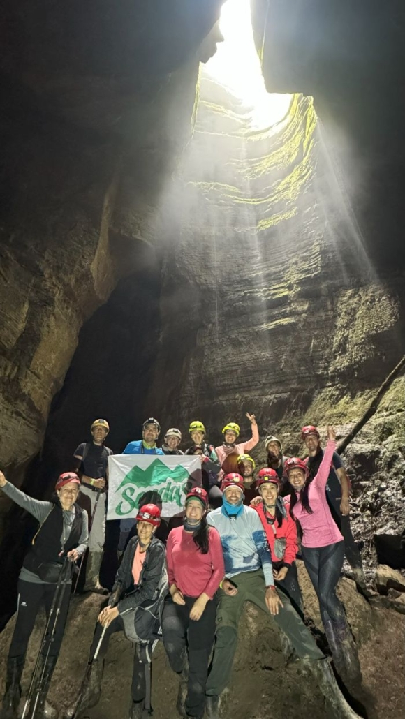 Caverna la Tronera 