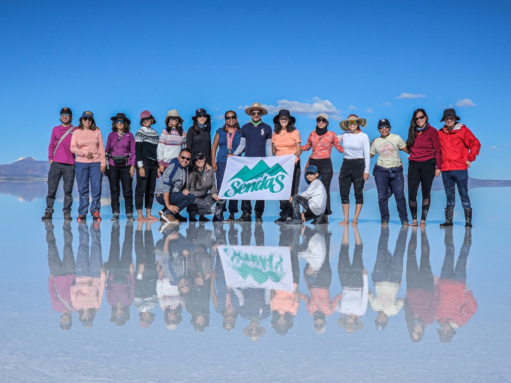 CEMENTERIO DE TRENES E ISLA DE CACTUS
