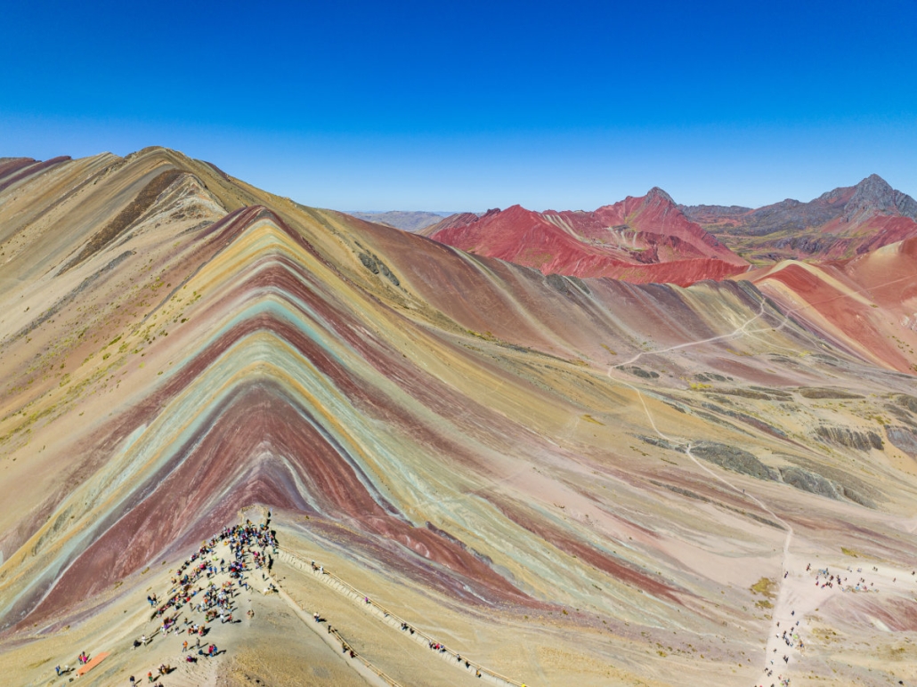 Montaña de los 7 Colores y Valle Rojo