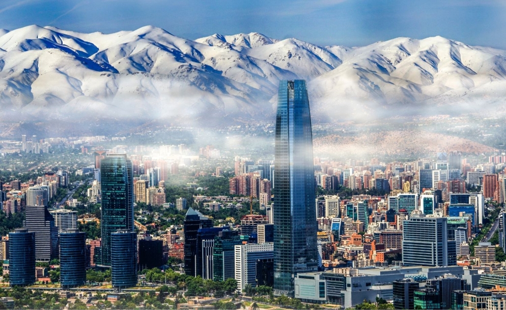 Contrastes de Santiago, de la Historia a la Modernidad